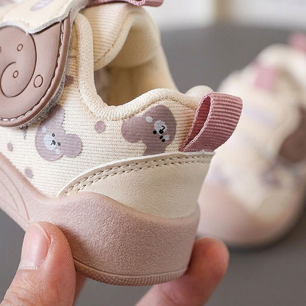 Soft Bottom Breathable Shoes